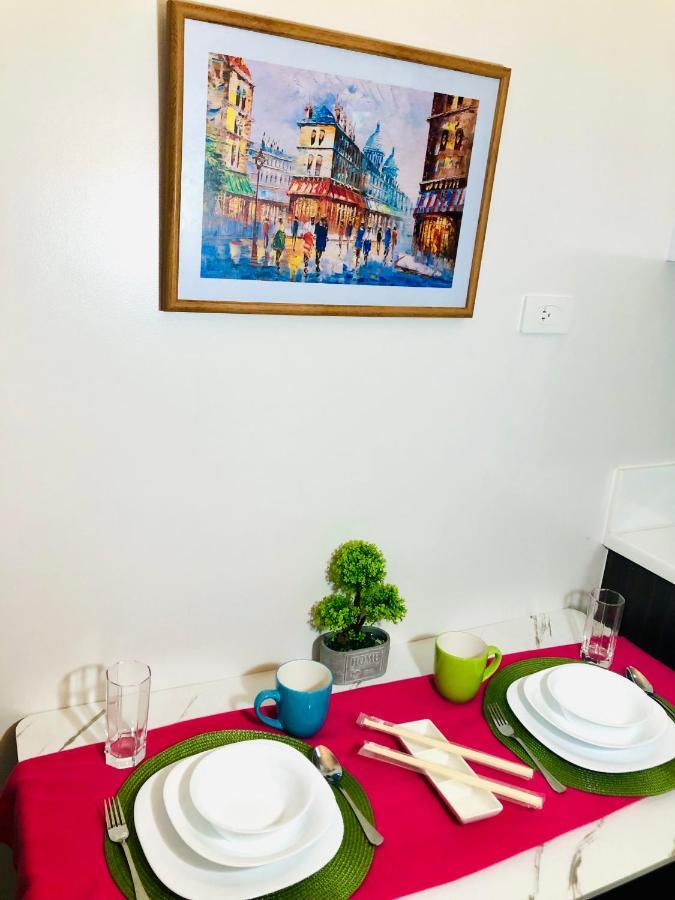 Air Residence 1Br With Balcony Free Netflix And Disney Plus Manila Dış mekan fotoğraf